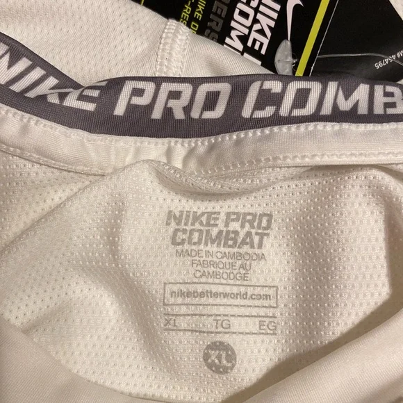 NWT NIKE Pro Combat Hyperstrong Football Base Layer - Picture 8 of 16